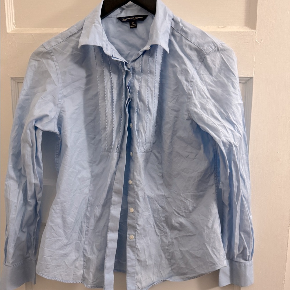 Brooks Brothers light blue button down. 8P.